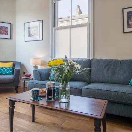 Spencer House Semesterbostad