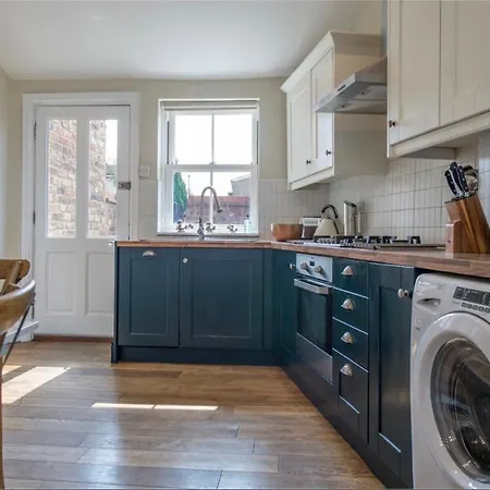 Spencer House 펜션